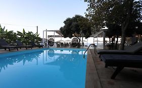 Niriides Beach